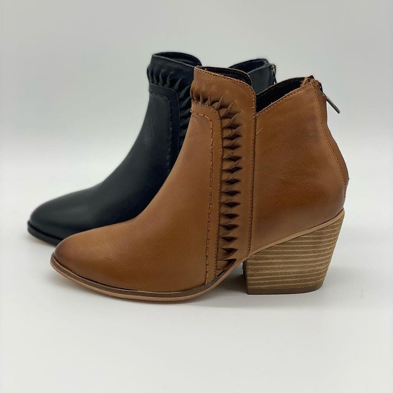 STUN TAN LEATHER BOOTS